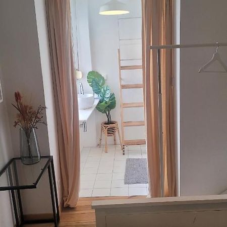 Tiny Suite With Private Bathroom - Bairro Alto Lissabon Exterior foto