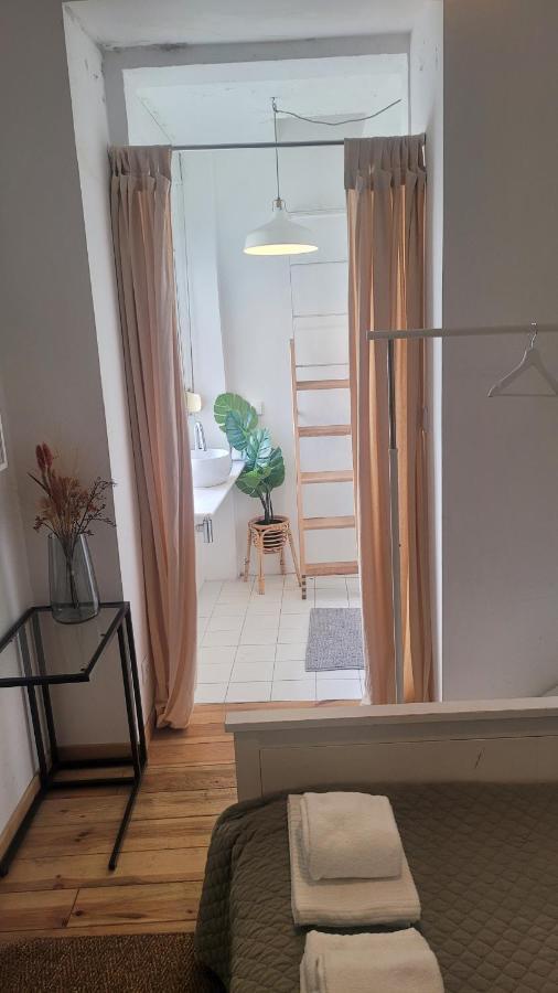 Tiny Suite With Private Bathroom - Bairro Alto Lissabon Exterior foto